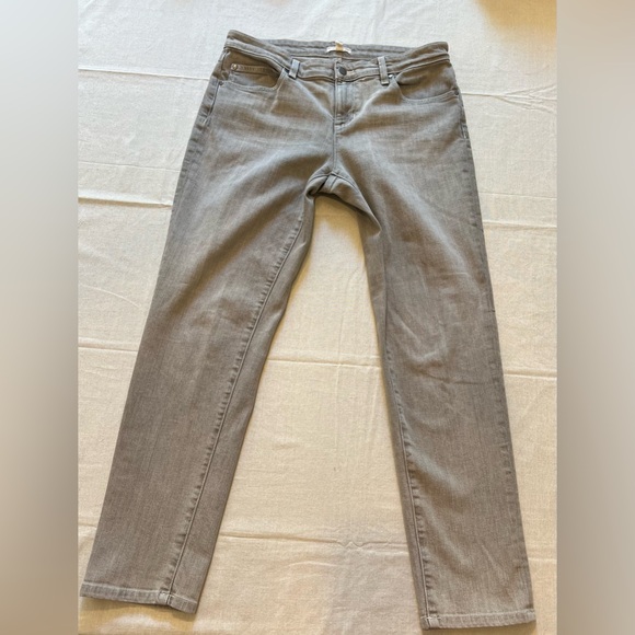 Eileen Fisher Gray Grey Stonewashed Denim Straight Leg Jeans Women’s Size 8 - Picture 11 of 11